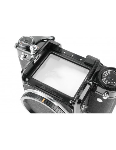 Pentax 6x7 TTL