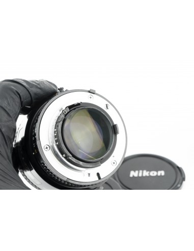 Nikon AF Nikkor 85mm 1:1.8
