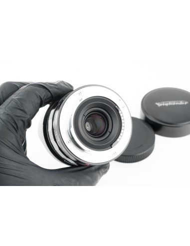 Voigtlander Ultra Wide Heliar E 12mm...