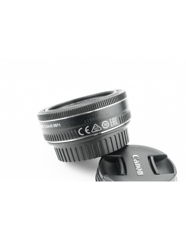 Canon EF 40mm 1:2.8 STM