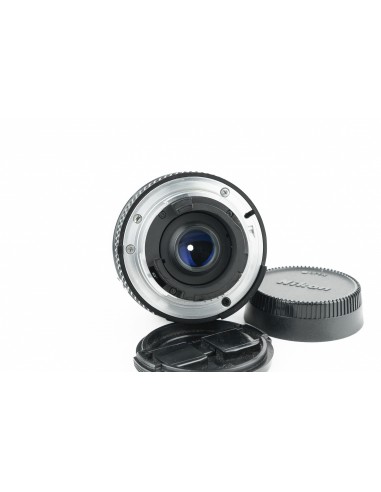 Nikon AF Nikkor 28mm 1:2.8 D