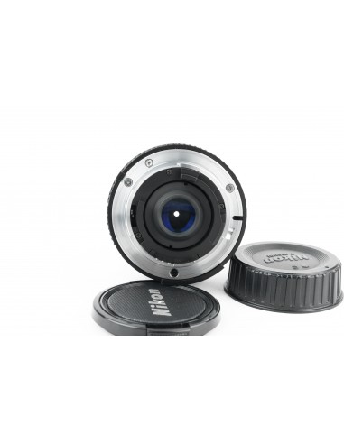 Nikon AF Nikkor 28mm 1:2.8 D