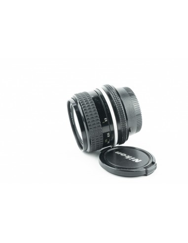 Nikon Ai Nikkor 24mm 1:2.8