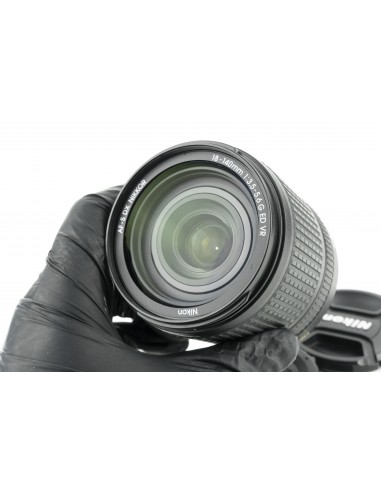 Nikon AF-S Nikkor 18-140mm 1:3.5-5.6...