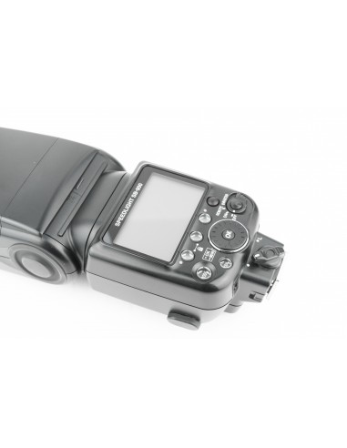 Nikon Speedlight SB-900