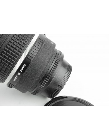 Nikon AF DC Nikkor 105mm 1:2 D