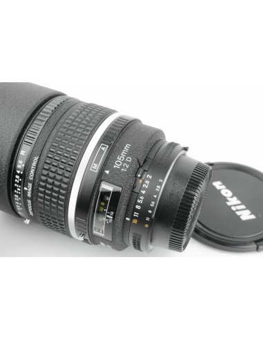 Nikon AF DC Nikkor 105mm 1:2 D