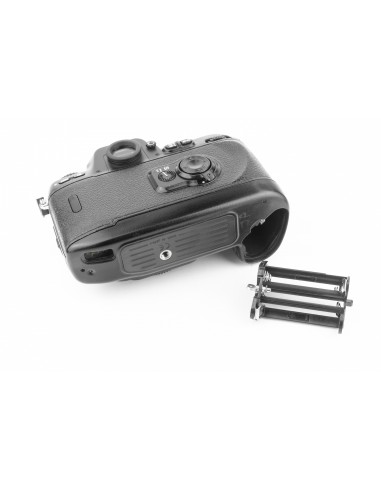 Nikon F100
