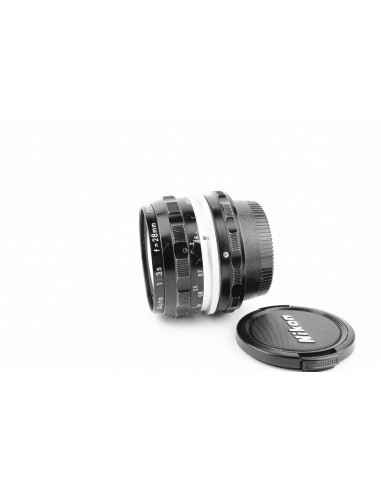 Nikon Nikkor-H Auto 28mm 1:3.5