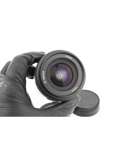 Nikon AF Nikkor 24mm 1:2.8 D