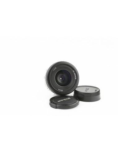 Nikon AF Nikkor 35mm 1:2 D