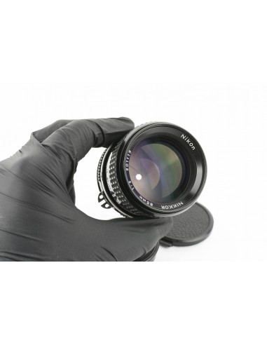 Nikon Ai Nikkor 85mm 1:2