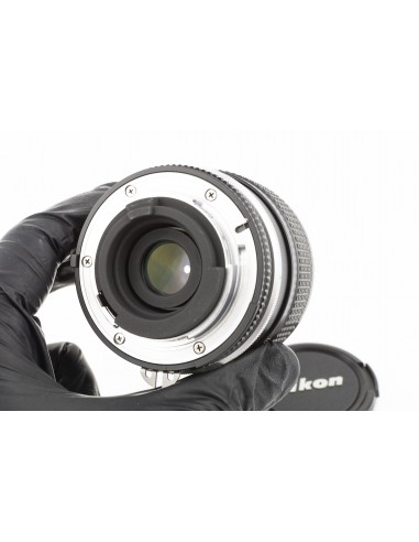 Nikon Zoom Nikkor Ai-s 28-50mm 1:3.5