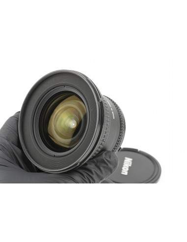 Nikon AF 18mm 1:2.8 D