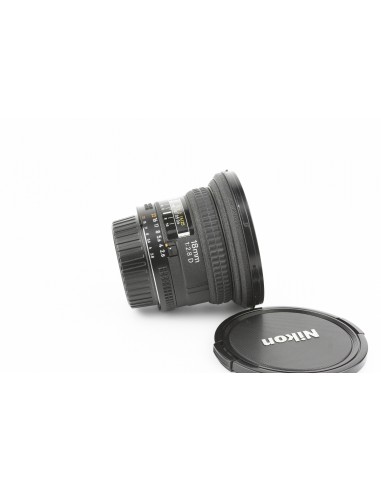 Nikon AF 18mm 1:2.8 D