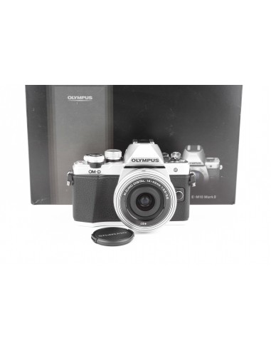 Olympus OM-D E-M10 II kit