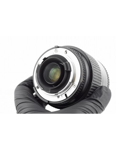 Nikon AF Nikkor 28-105mm 1:3.5-4.5 D