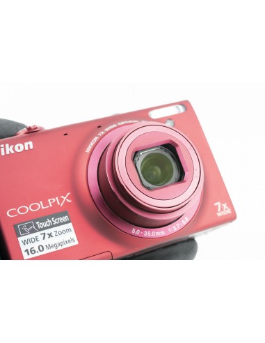 Nikon Coolpix S6100