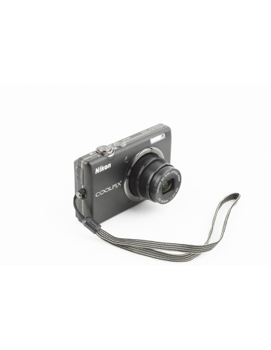 Nikon Coolpix S570