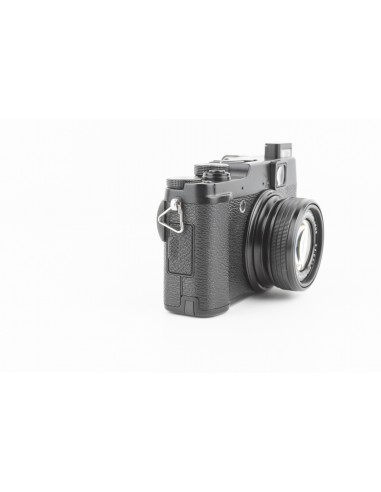 Fujifilm X10