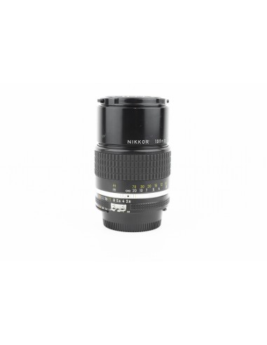 Nikon Ai-s Nikkor 135mm 1:2.8