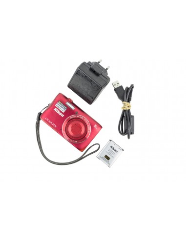 Nikon Coolpix S3700