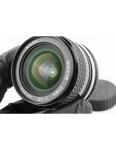 Nikon Ai Nikkor 24mm 1:2.8