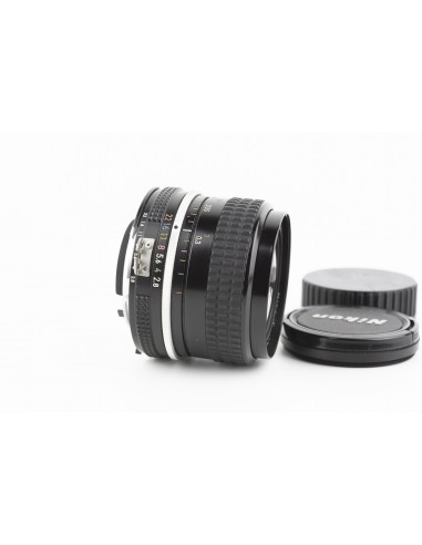 Nikon Ai Nikkor 24mm 1:2.8