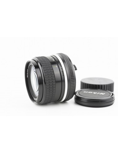 Nikon Ai Nikkor 24mm 1:2.8