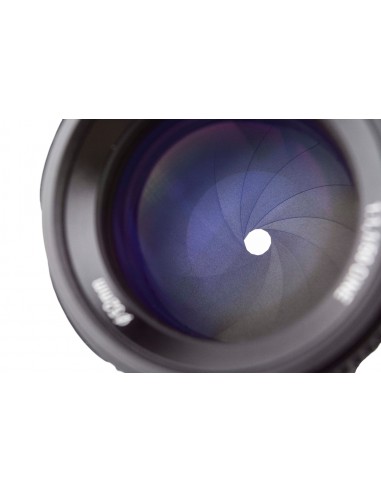 SLR Magic 50mm F 1.1