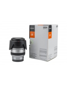 Sony E 18-200mm 1:3.5-6.3 OSS