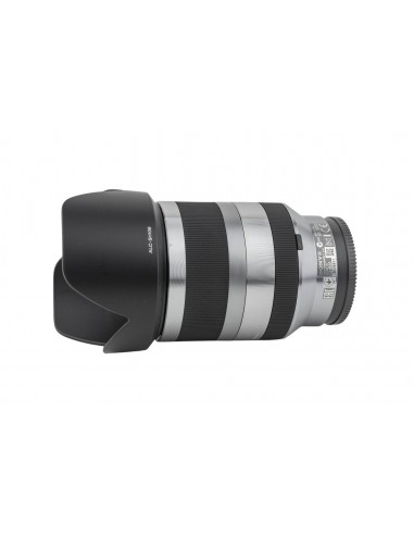Sony E 18-200mm 1:3.5-6.3 OSS