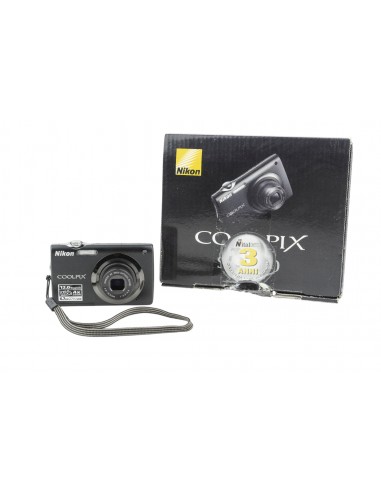 Nikon Coolpix S3000