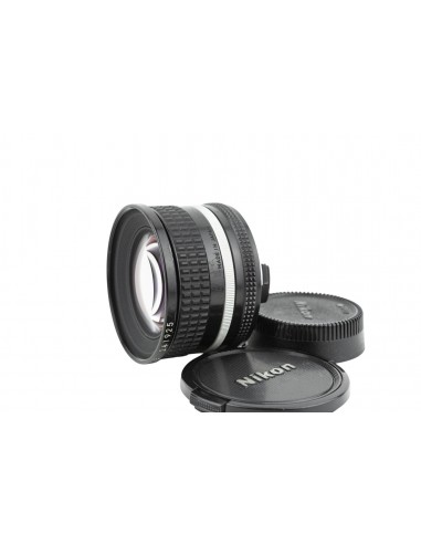 Nikon Ai-s Nikkor 20mm 1:2.8