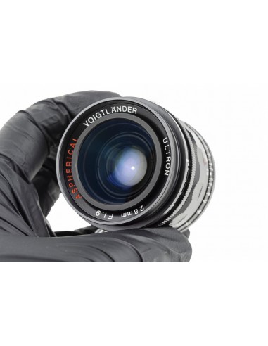 Voigtlander Ultron 28mm 1:1.9 Aspherical