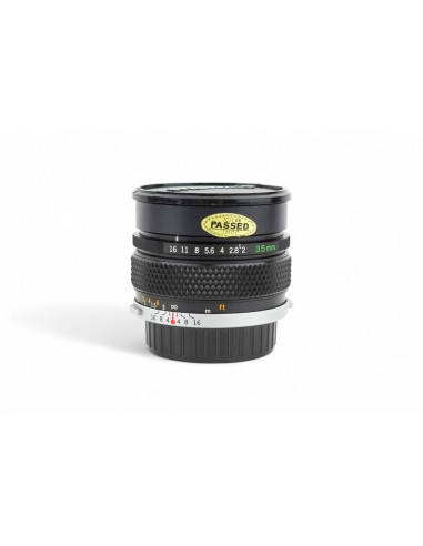 Olympus Zuiko MC Auto-W 35mm 1:2 Japan