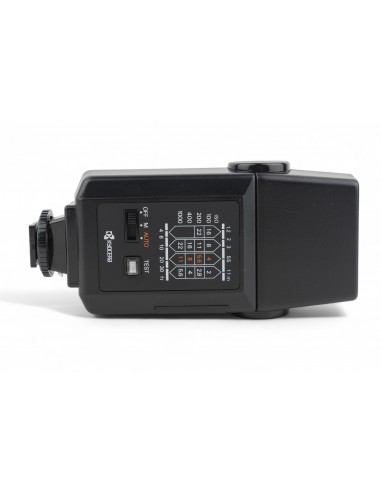 Yashica CS-220 Auto Electronic Flash