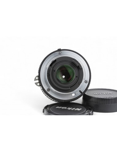 Nikon Ai-s Nikkor 24mm 1:2.8