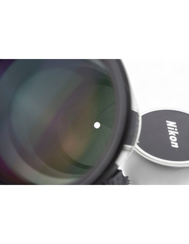 Nikon Ai-s Nikkor 180mm 1:2.8 ED