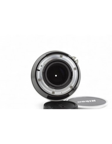 Nikon Ai-s Nikkor 180mm 1:2.8 ED