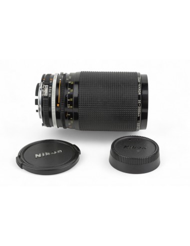 Nikon Ai-s Zoom Nikkor 35-200mm...