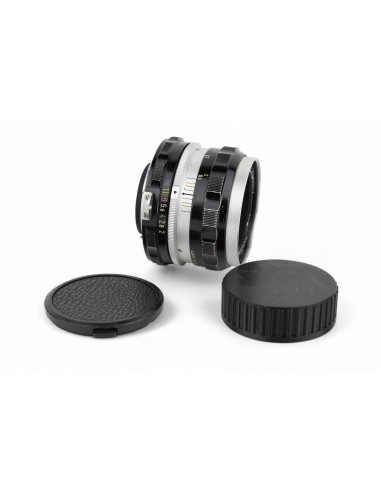 Nikon Nikkor-H auto 50mm 1:2