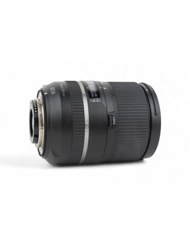 Tamron 16-300mm f/3.5-6.3 Di II VC PZD