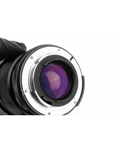 Vivitar 75-205mm 1:3.8 Close Focusing