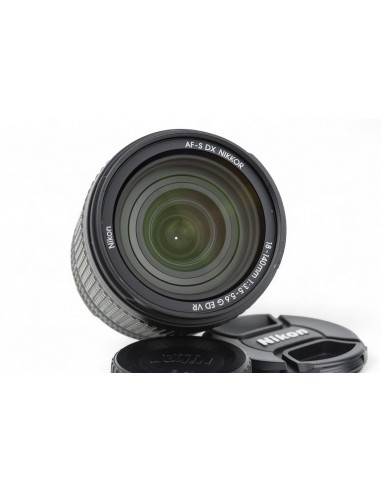 Nikon AF-S Nikkor 18-140mm 1:3.5-5.6...