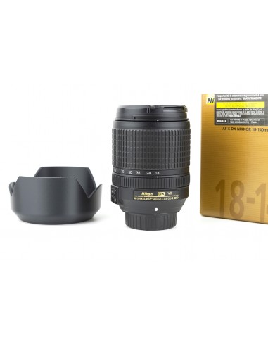 Nikon AF-S Nikkor 18-140mm 1:3.5-5.6...