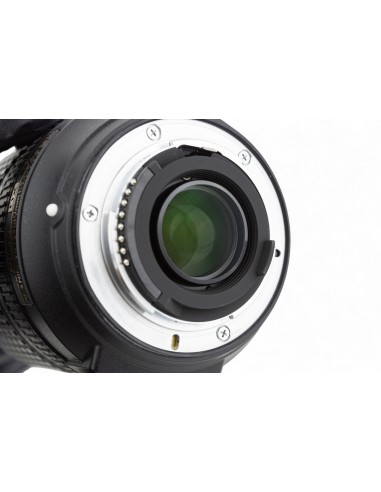 Nikon AF-S Nikkor 18-140mm 1:3.5-5.6...