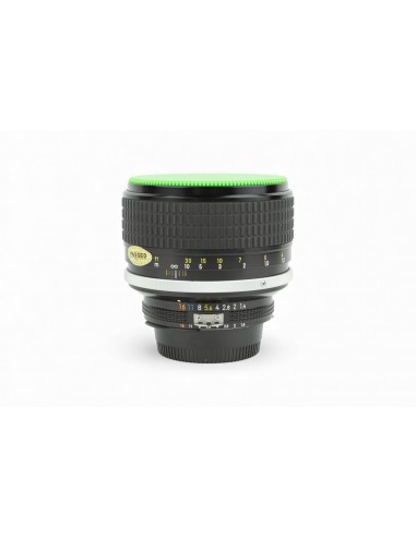 Nikon Ai-s Nikkor 85mm 1:1.4
