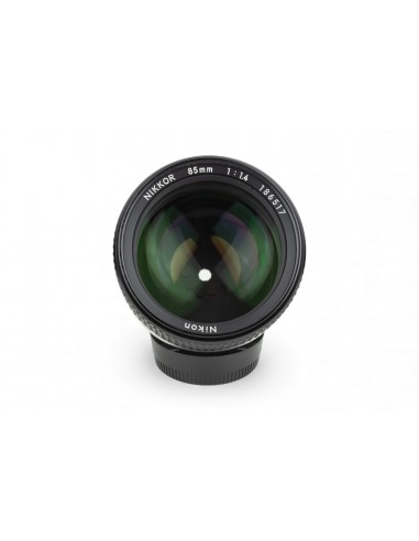 Nikon Ai-s Nikkor 85mm 1:1.4