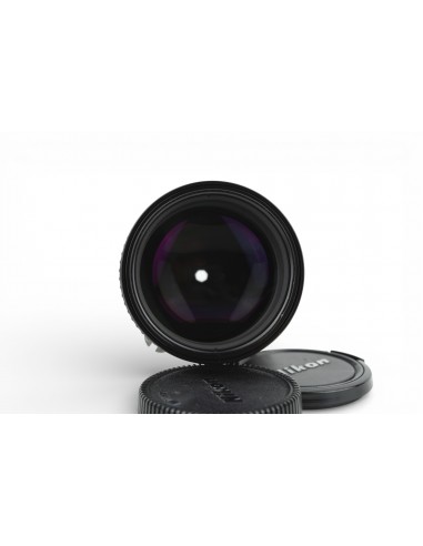 Nikon Ai-s Nikkor 135mm 1:2.8